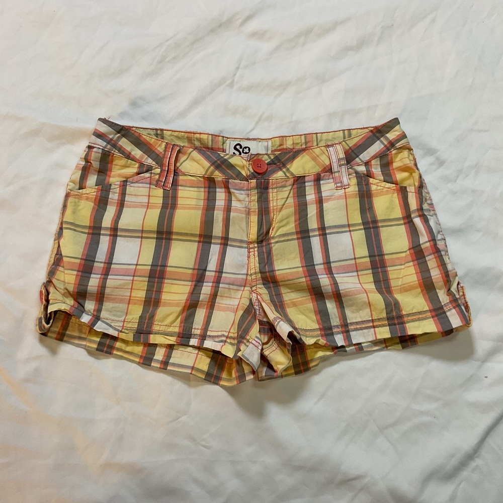 Y2K Low Rise So Plaid Shorts – Size 9 - Fun and Flirty Summer Style